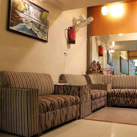 Hotel Swayam Jabalpur Zewnętrze zdjęcie