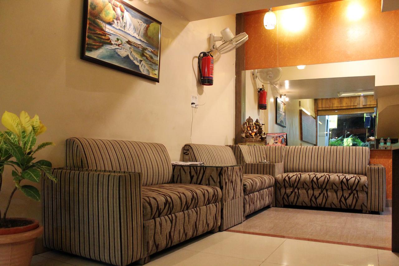 Hotel Swayam Jabalpur Zewnętrze zdjęcie